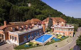 Hotel Bellevue Esztergom