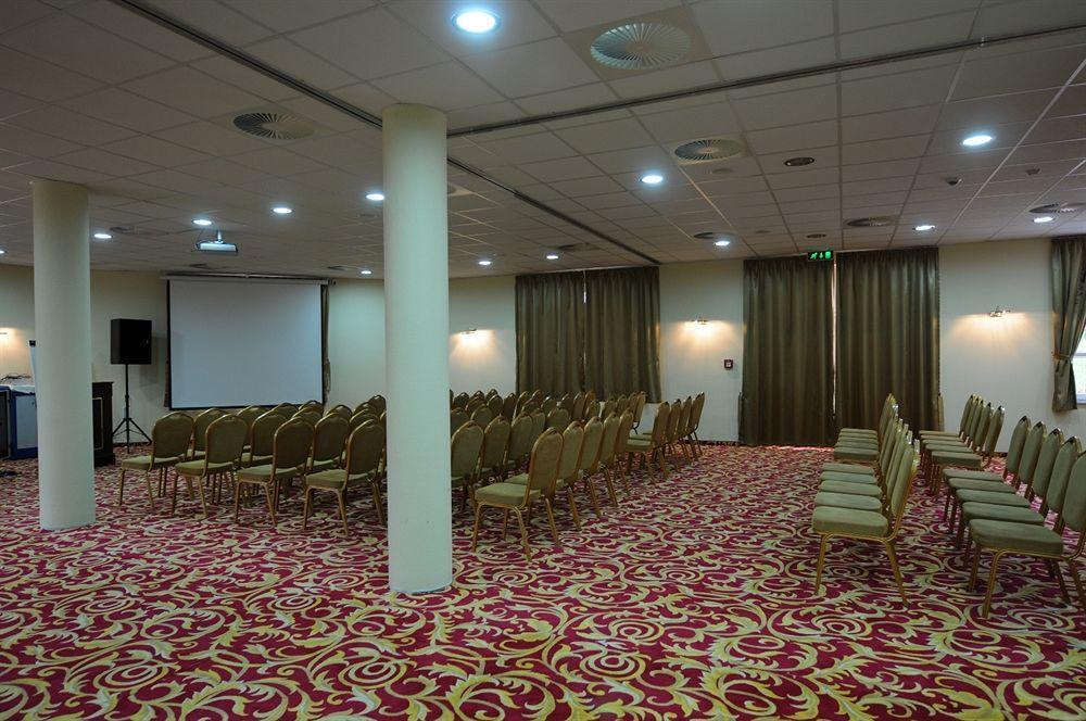 Hotel Bellevue Ostrzyhom Zewnętrze zdjęcie