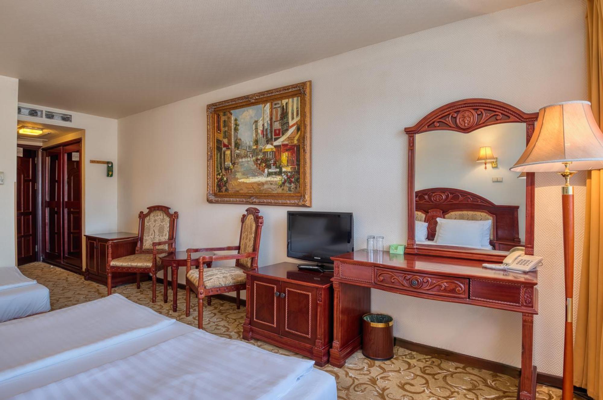 Hotel Bellevue Ostrzyhom Zewnętrze zdjęcie