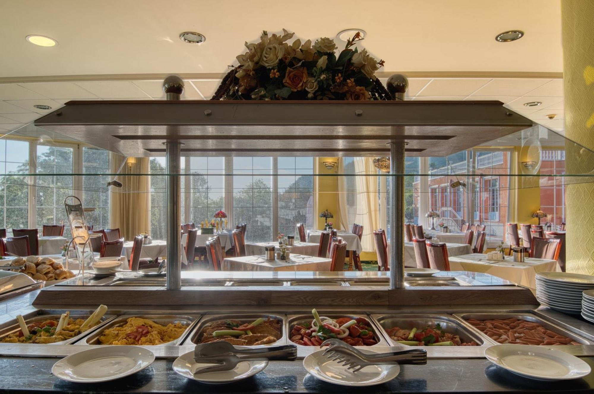 Hotel Bellevue Ostrzyhom Zewnętrze zdjęcie