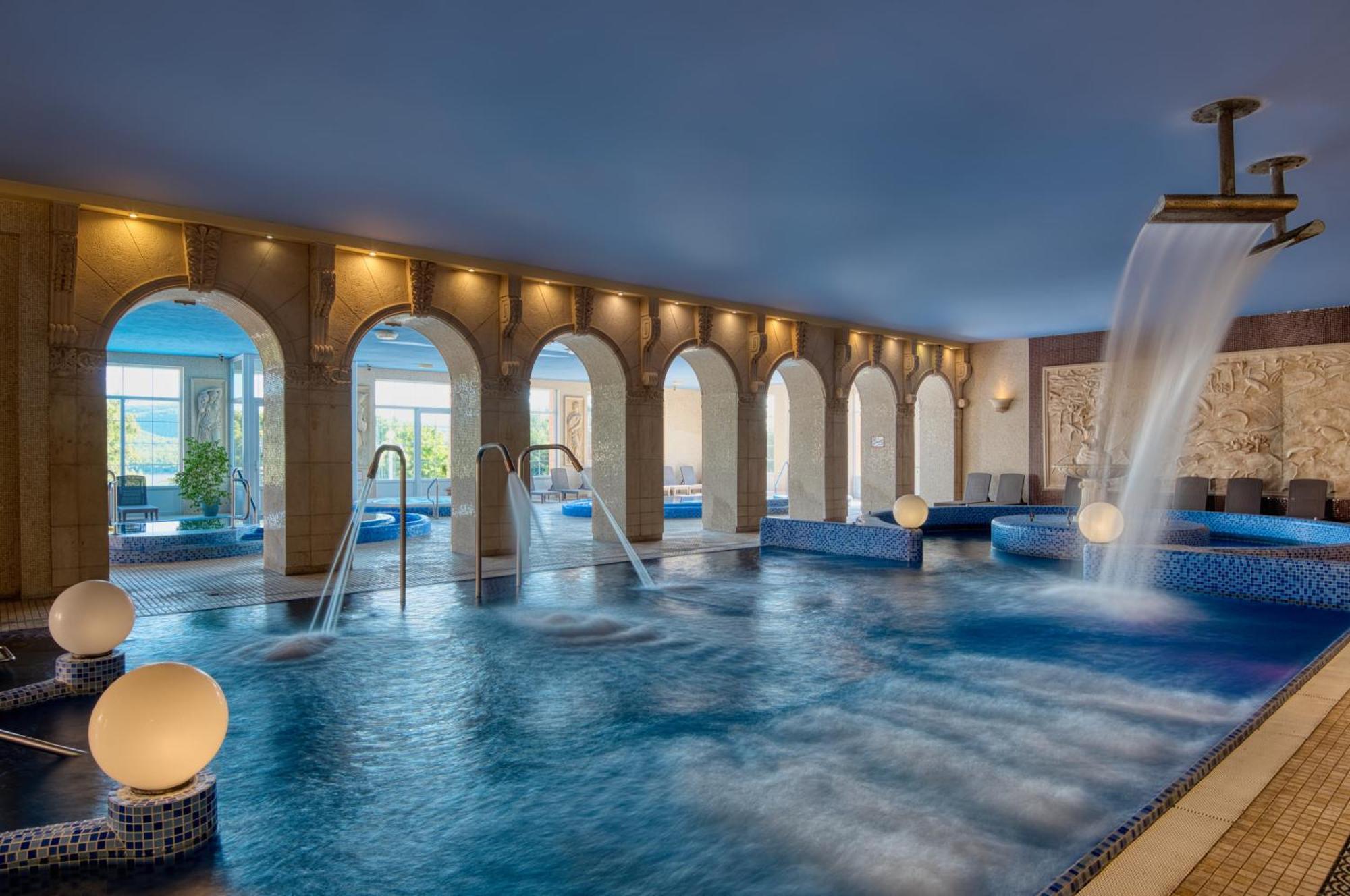 Hotel Bellevue Ostrzyhom Zewnętrze zdjęcie