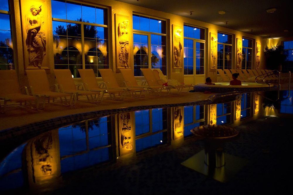 Hotel Bellevue Ostrzyhom Zewnętrze zdjęcie